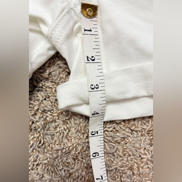 NWOT American Eagle White Chino Shorts - Picture 4 of 7